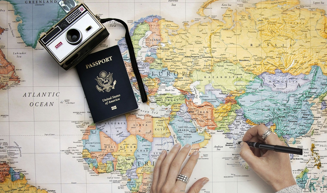 下载最新地图，探索未知与便捷生活的关键